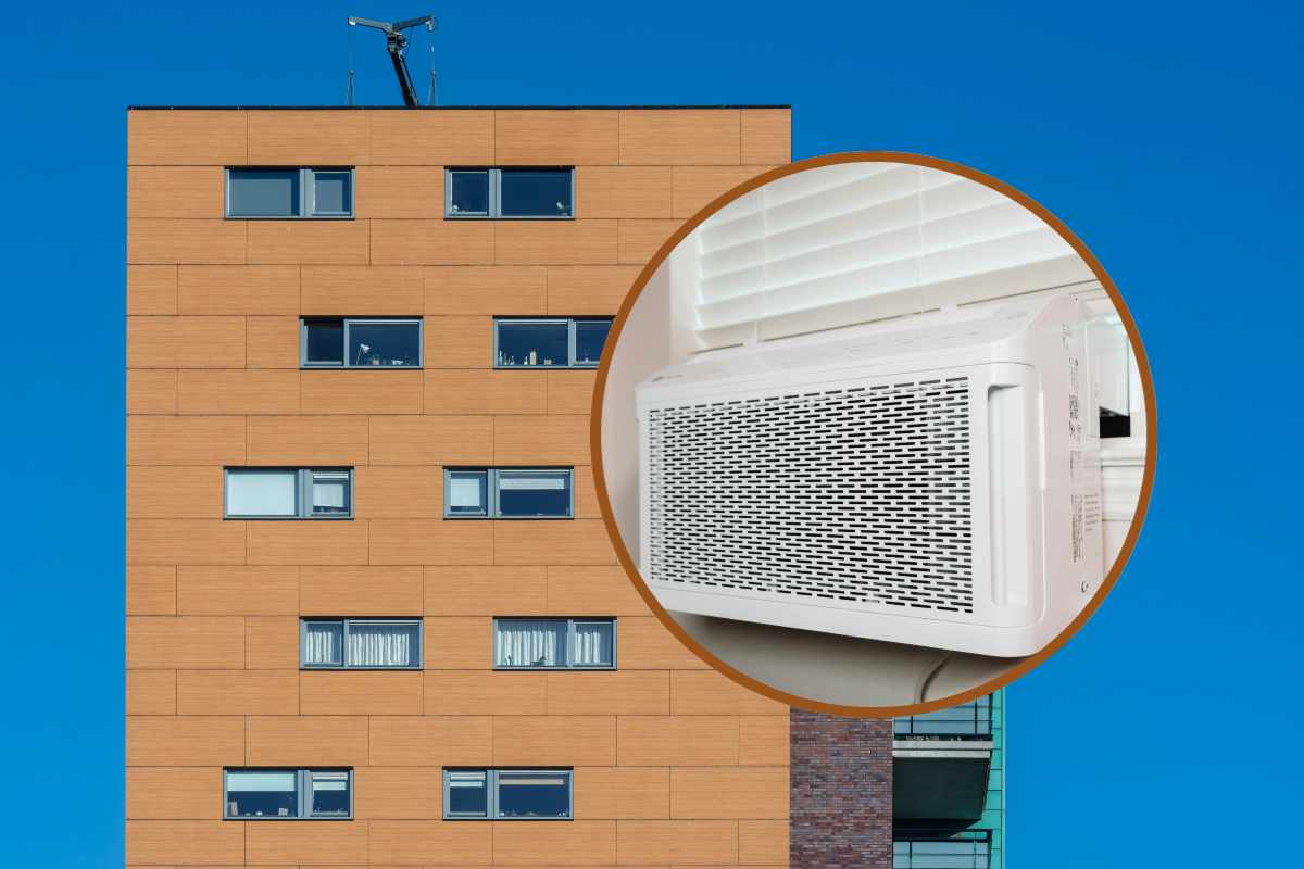 Un palazzo moderno e, in evidenza, un condizionatore